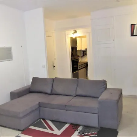 Apartment Location 4 Pieces Proche Centre-ville Et Autoroutes